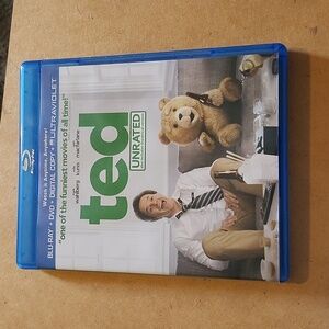 Ted Unrated Blu Ray DVD Digital‎ Copy Ultraviolet